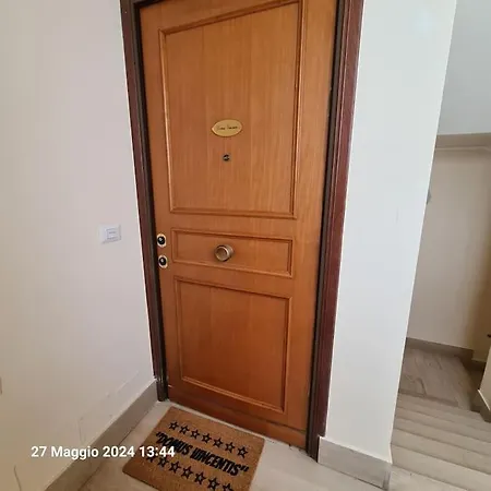Apartment Domus Vincentis Eur -space&light - Center In 20min *