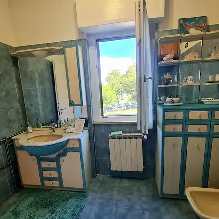 Domus Vincentis Eur -space&light - Center In 20min Daire